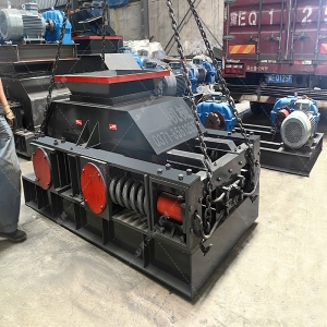 2PG86對輥破碎機(jī)發(fā)貨 中型破碎機(jī)設(shè)備發(fā)往浙江