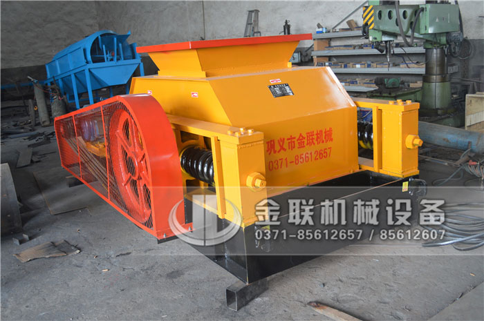 小型玻璃破碎機有哪些原理特點，出料均勻嗎？