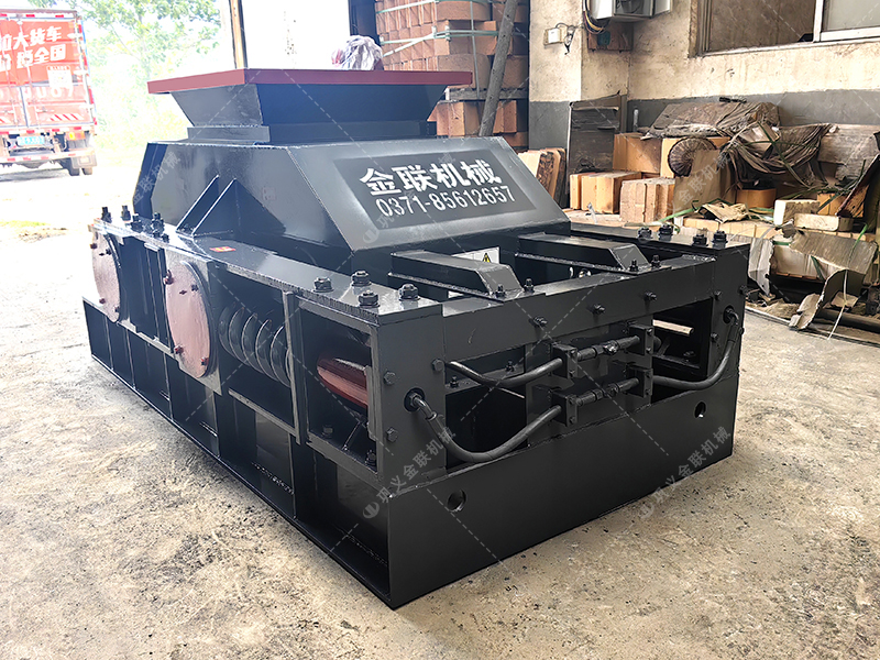 2PG86型對輥破碎機設備 發往重慶