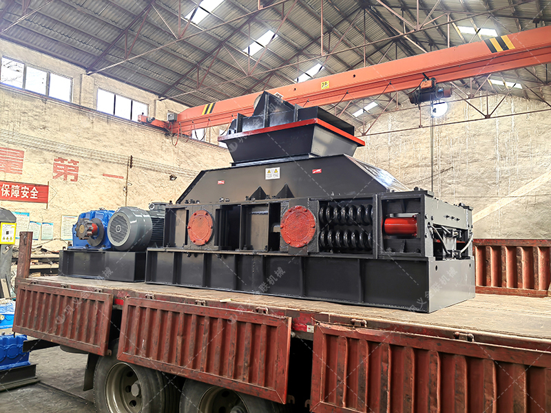 單臺1200x800型對輥破碎機設備發貨圖片