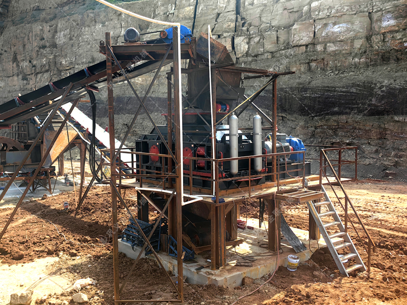 石子制砂用什么設備好?液壓對輥破碎機的優勢解析 石子制砂用什么設備好?液壓對輥破碎機的優勢解析