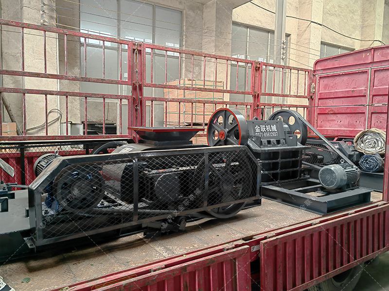 建筑垃圾回收難？雙齒輥破碎機為何能輕松“消化”不規則物料？